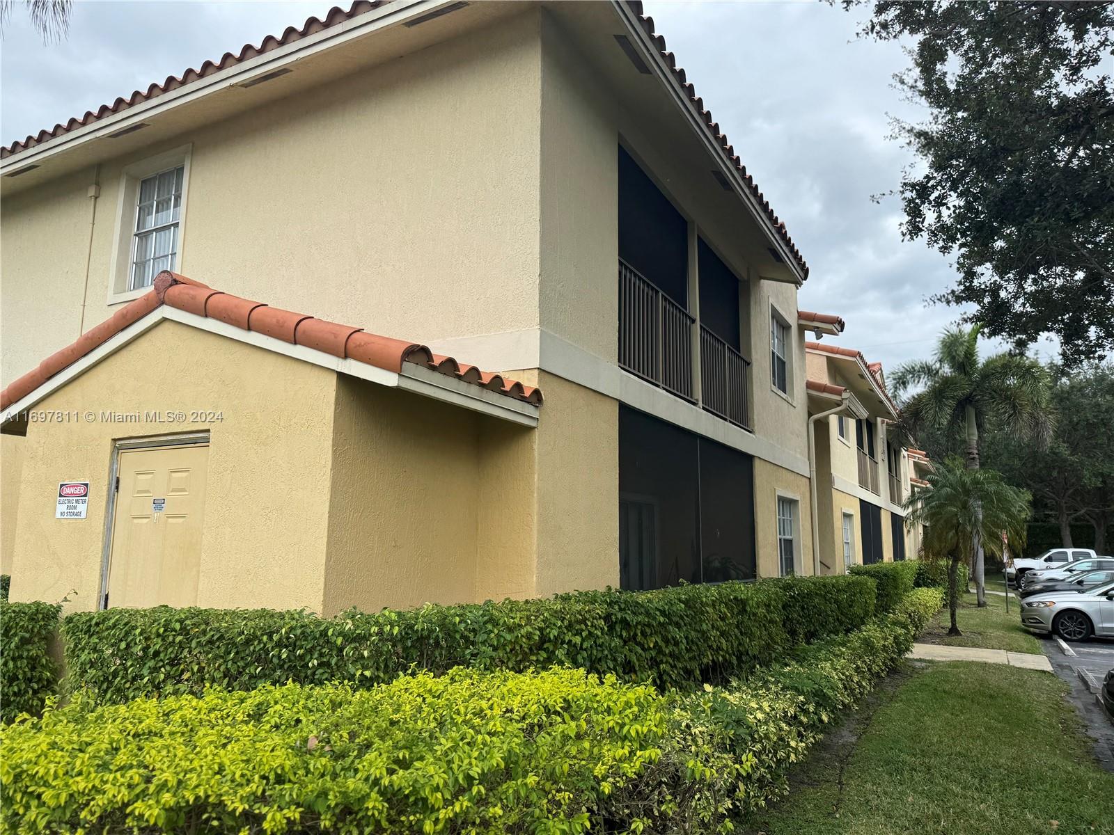 Rental Property at 1285 Sw 46th Ave 2702, Pompano Beach, Broward County, Florida - Bedrooms: 1 
Bathrooms: 1  - $1,800 MO.