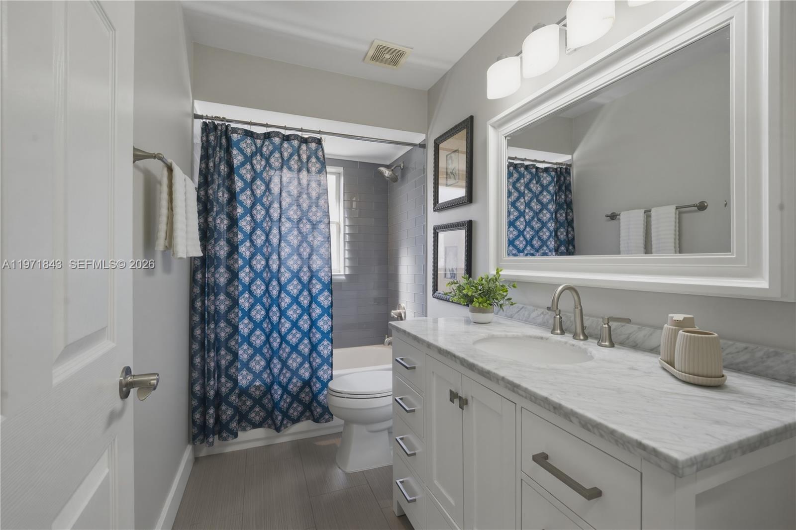 PEMBROKE FALLS - PHASE 1 - Residential