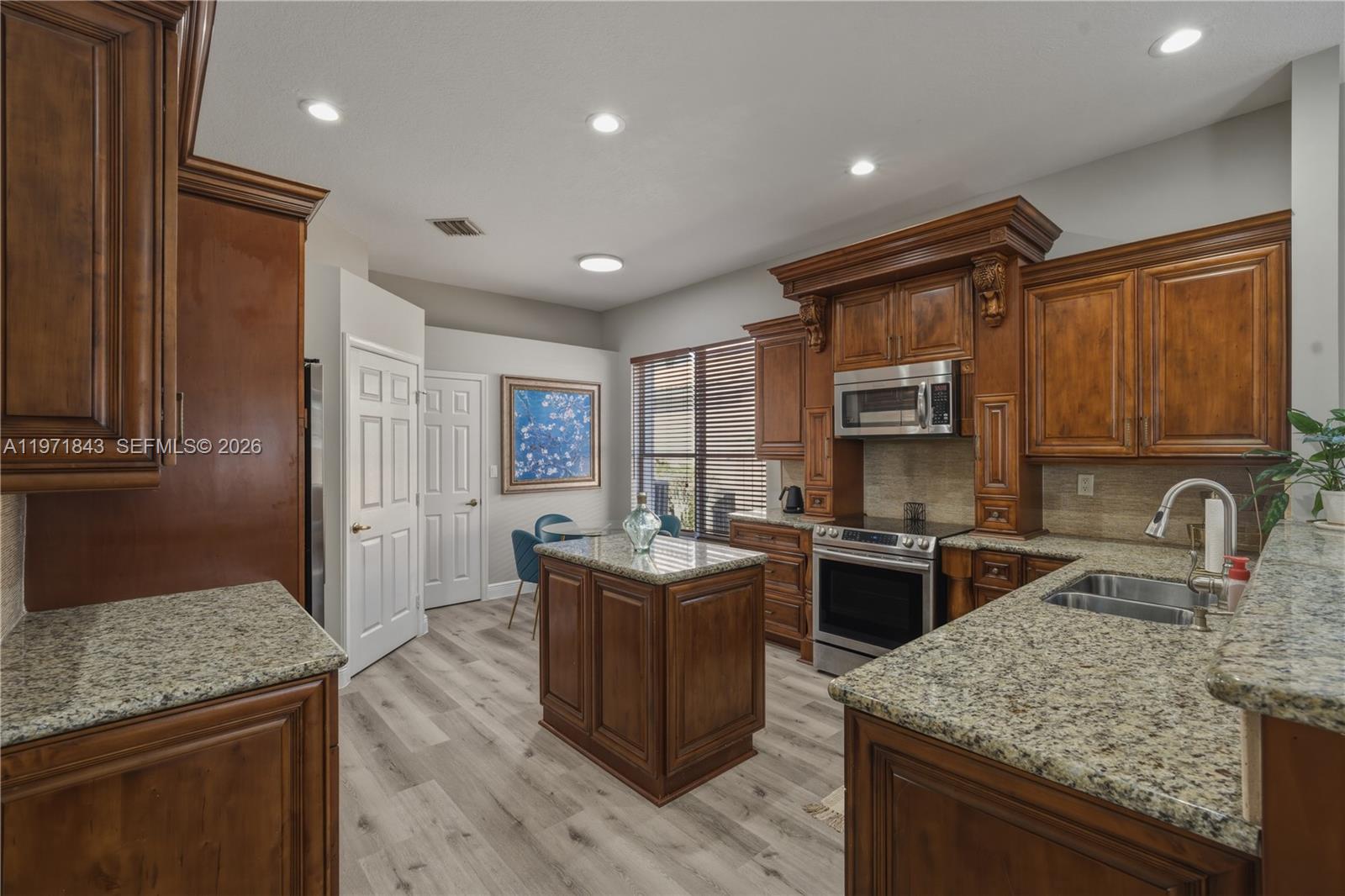 PEMBROKE FALLS - PHASE 1 - Residential