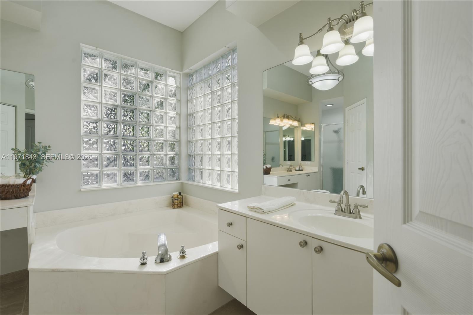 PEMBROKE FALLS - PHASE 1 - Residential