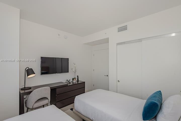4010 SOUTH OCEAN CONDO - Residential