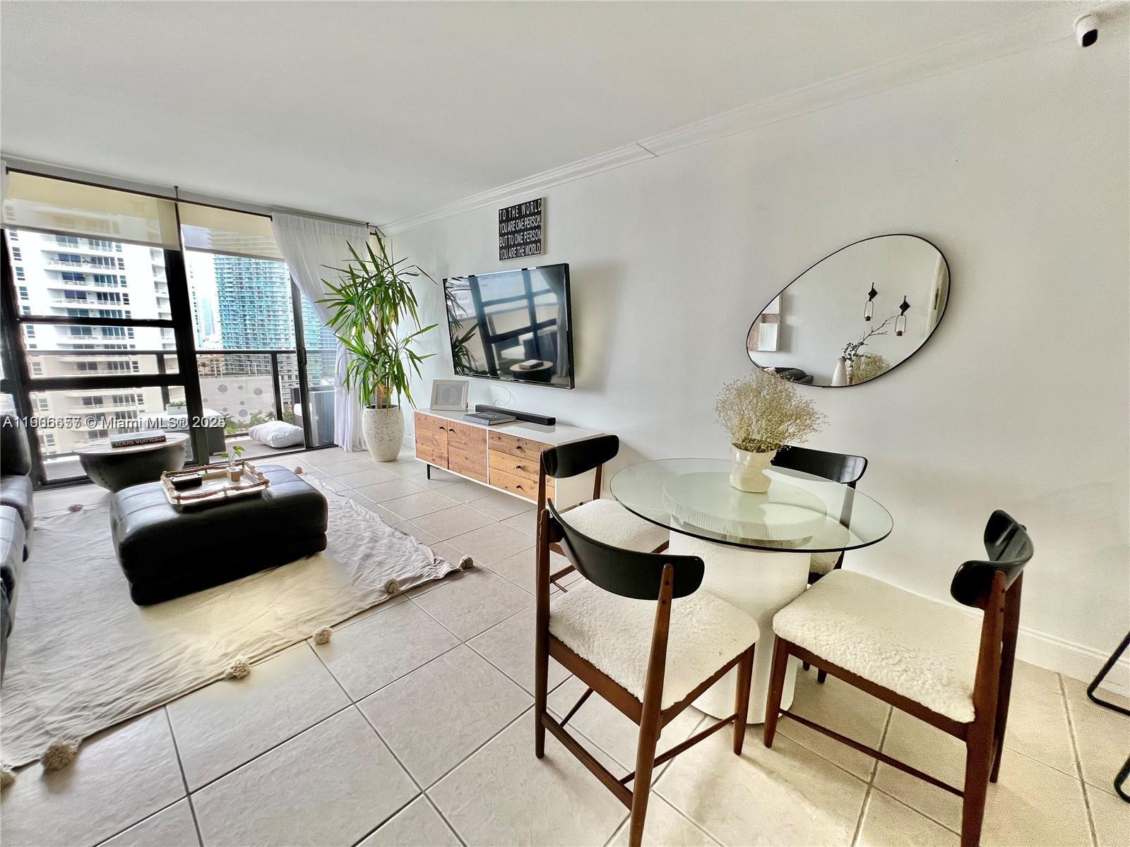 CHARTER CLUB CONDO - Residential Lease