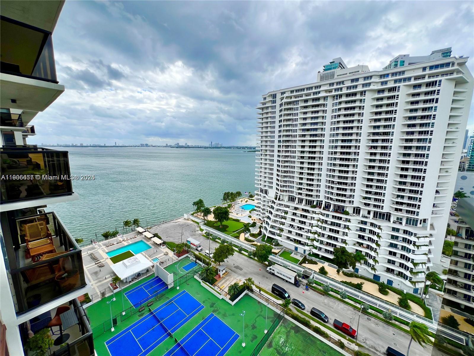 CHARTER CLUB CONDO - Residential Lease