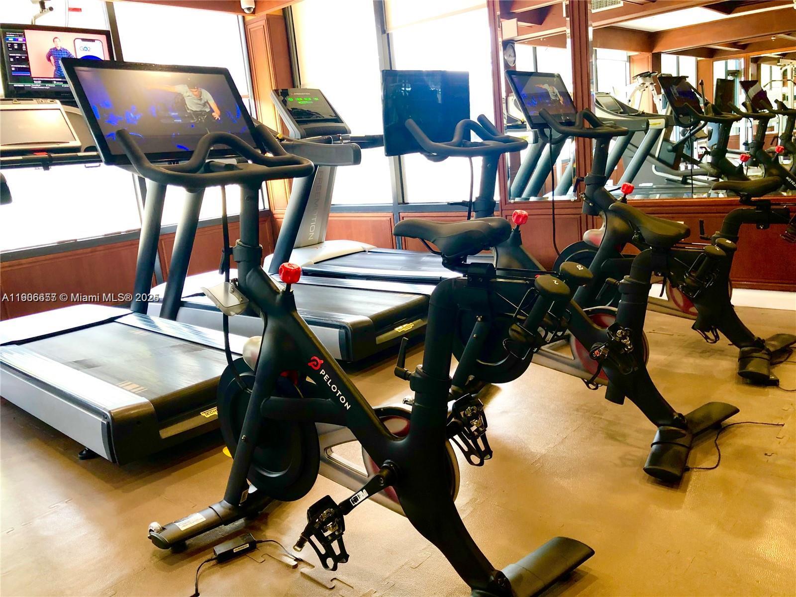 CHARTER CLUB CONDO - Residential Lease