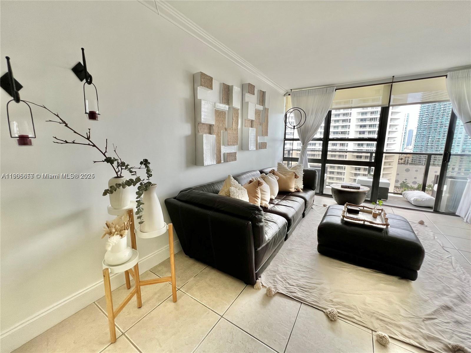 CHARTER CLUB CONDO - Residential Lease