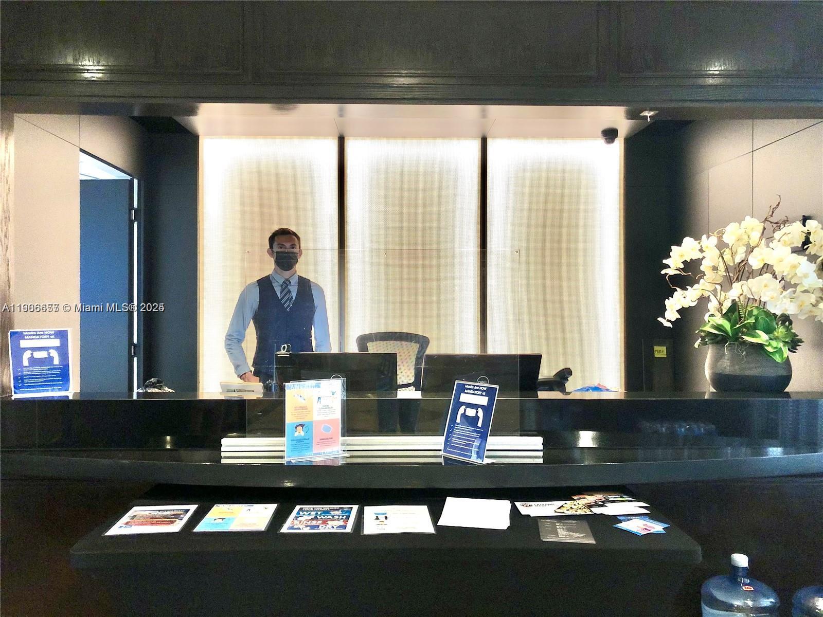 CHARTER CLUB CONDO - Residential Lease