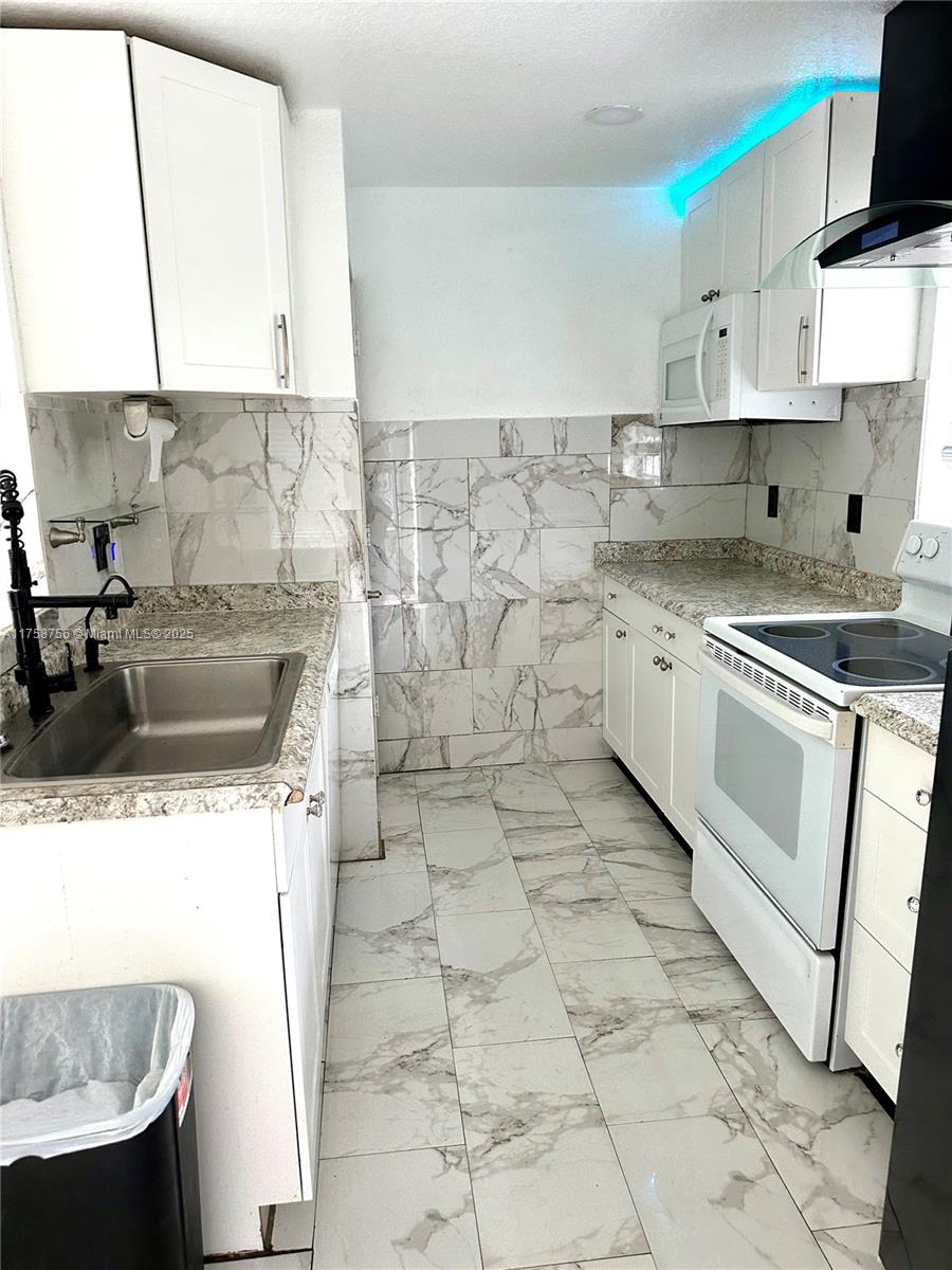 KENWOOD - Residential