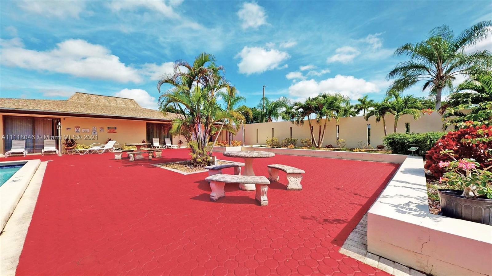 GREEN HILLS PARK WEST NO - Residential