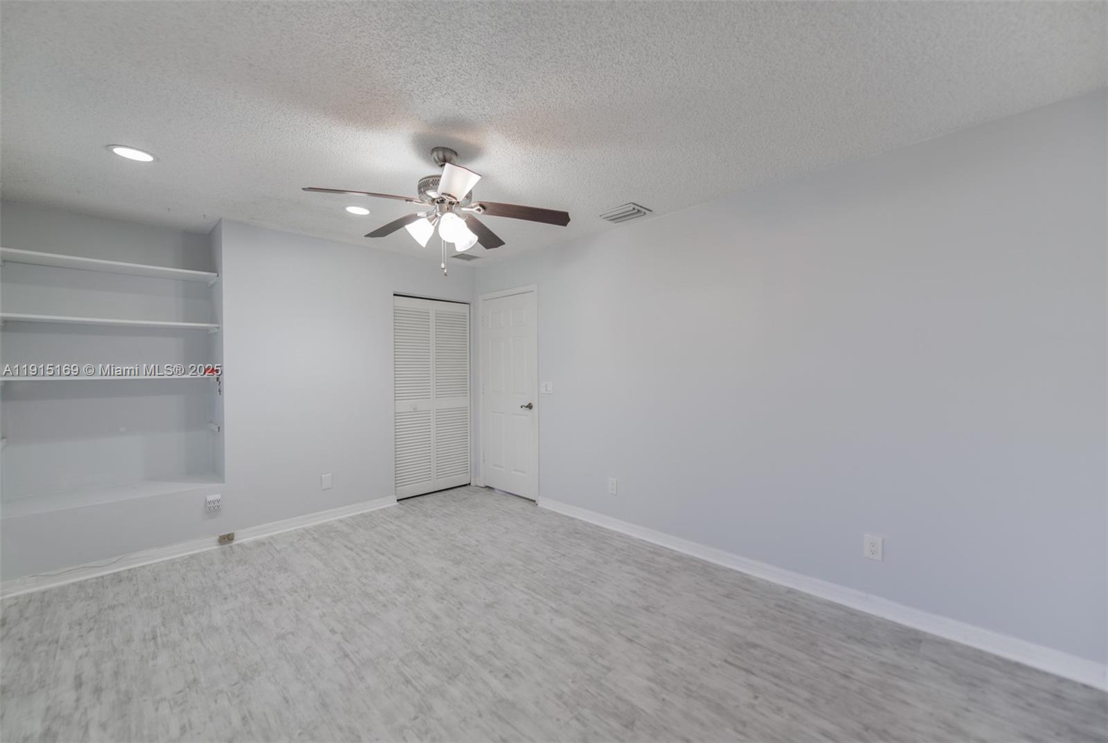 EAGLE POINT - Residential