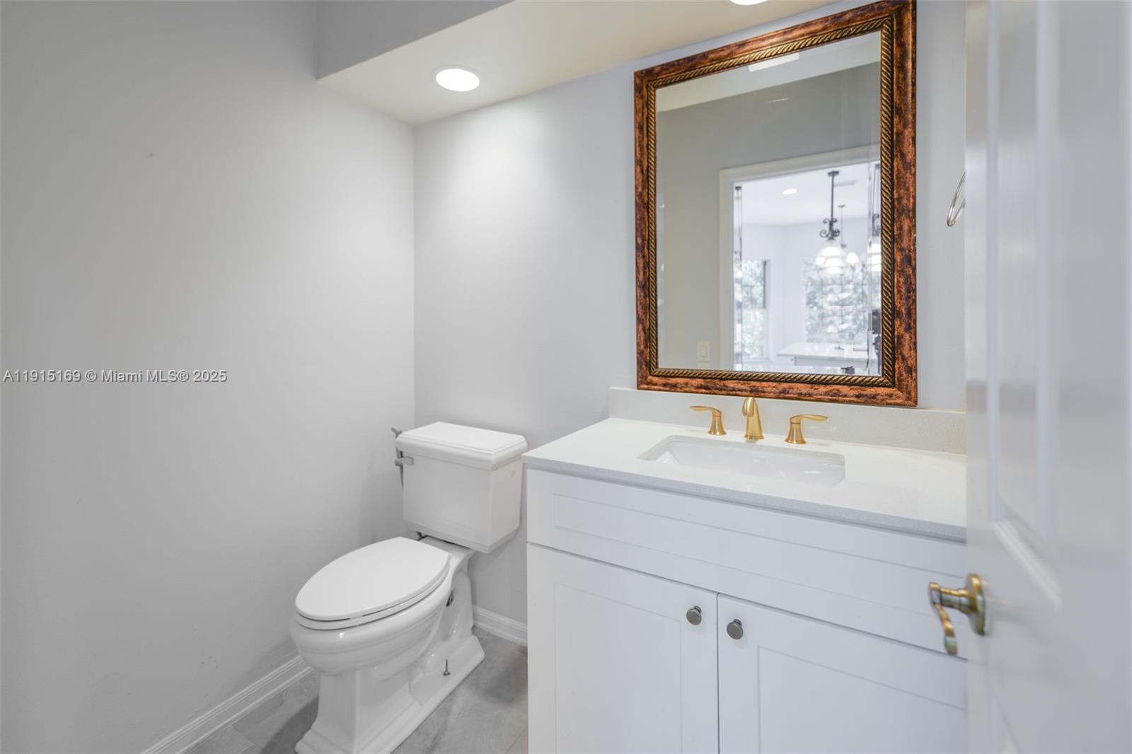 EAGLE POINT - Residential