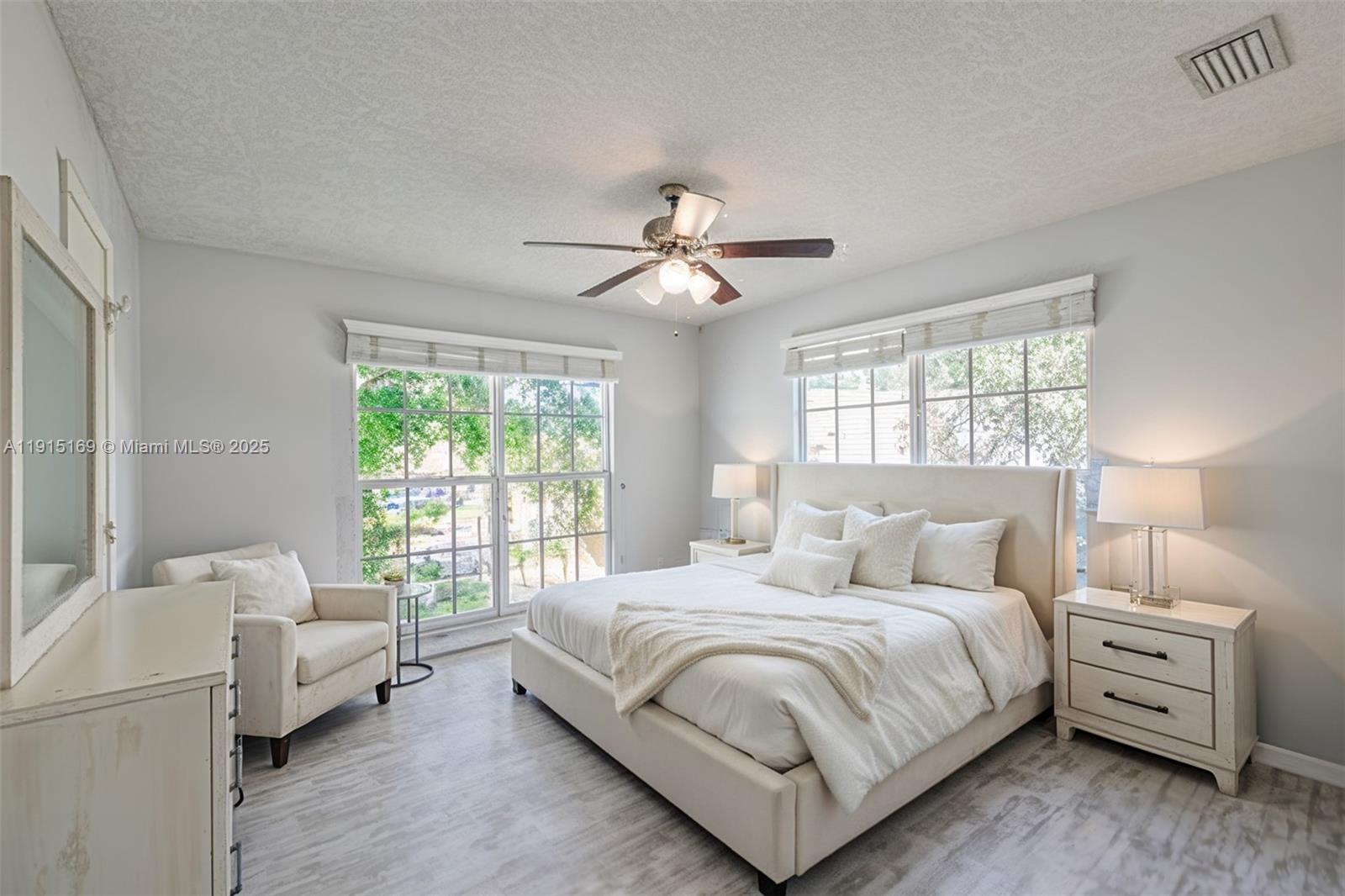 EAGLE POINT - Residential