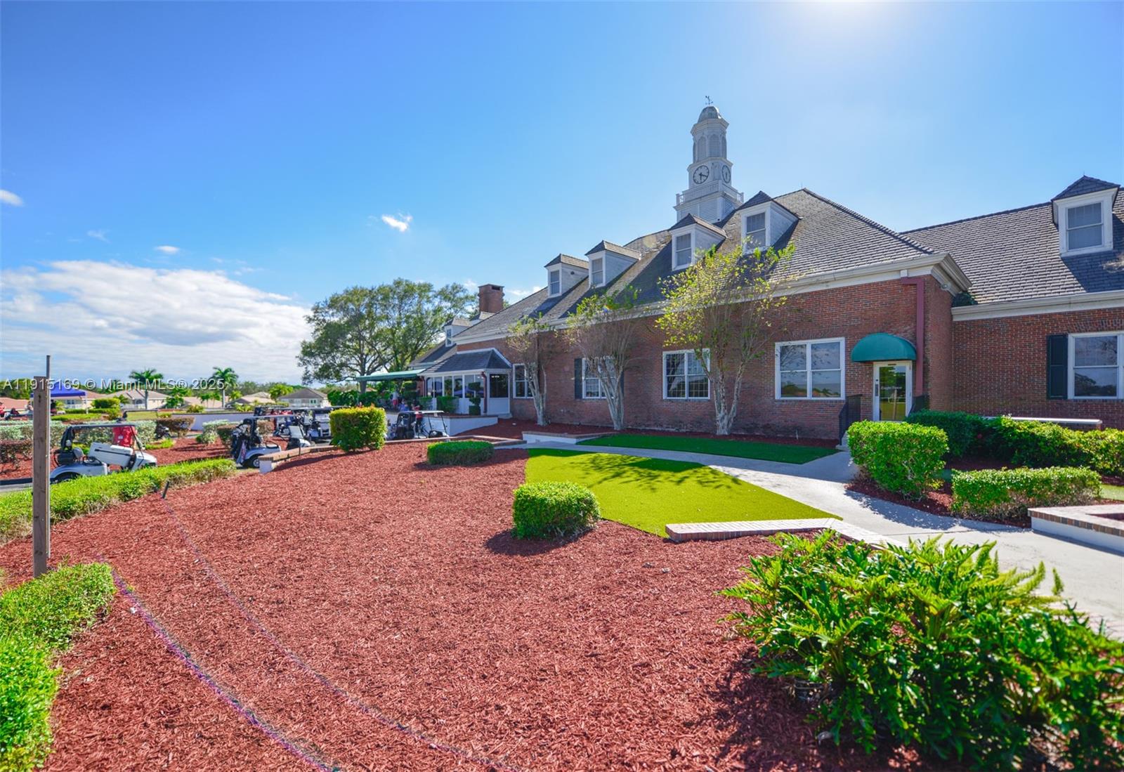 EAGLE POINT - Residential