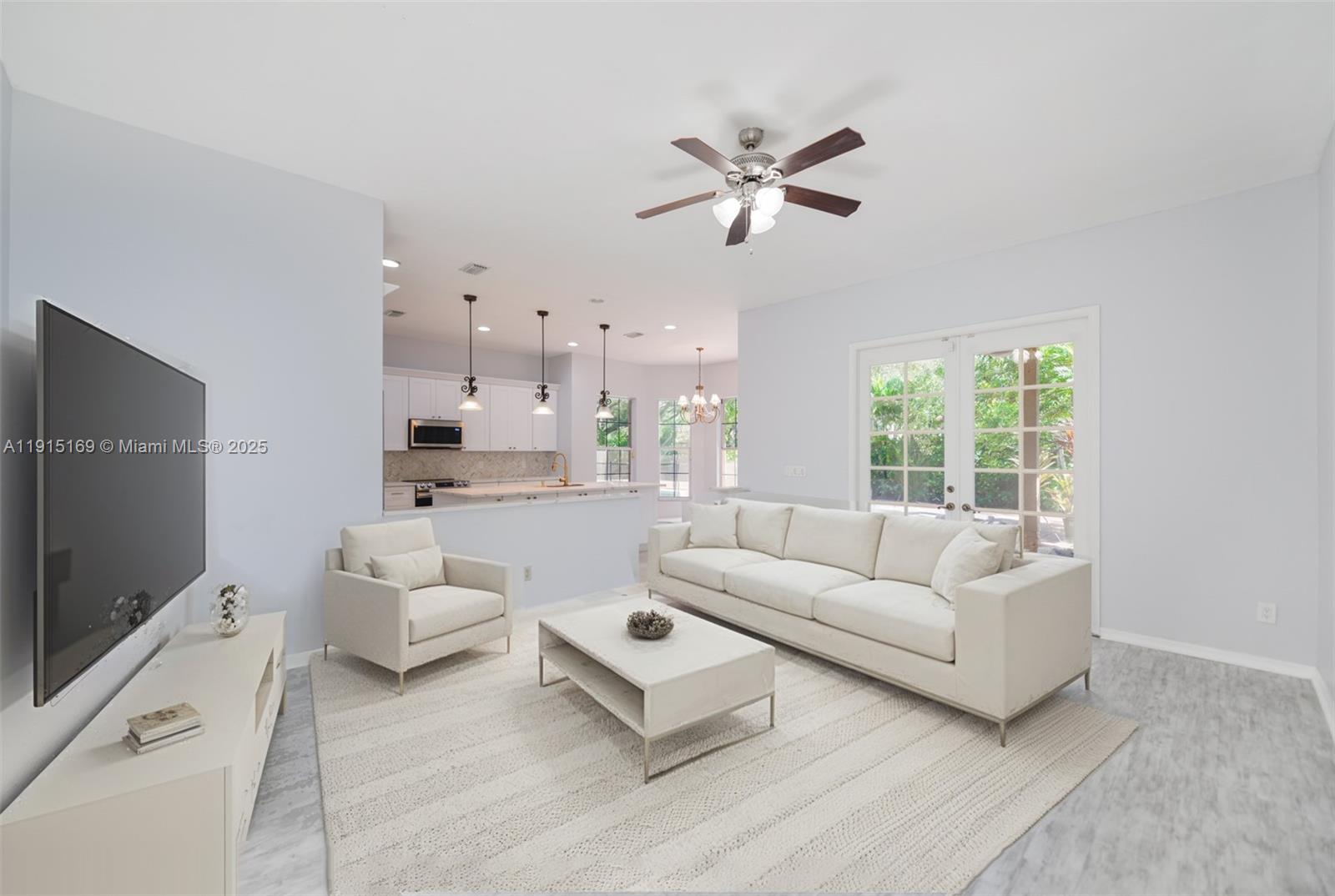 EAGLE POINT - Residential