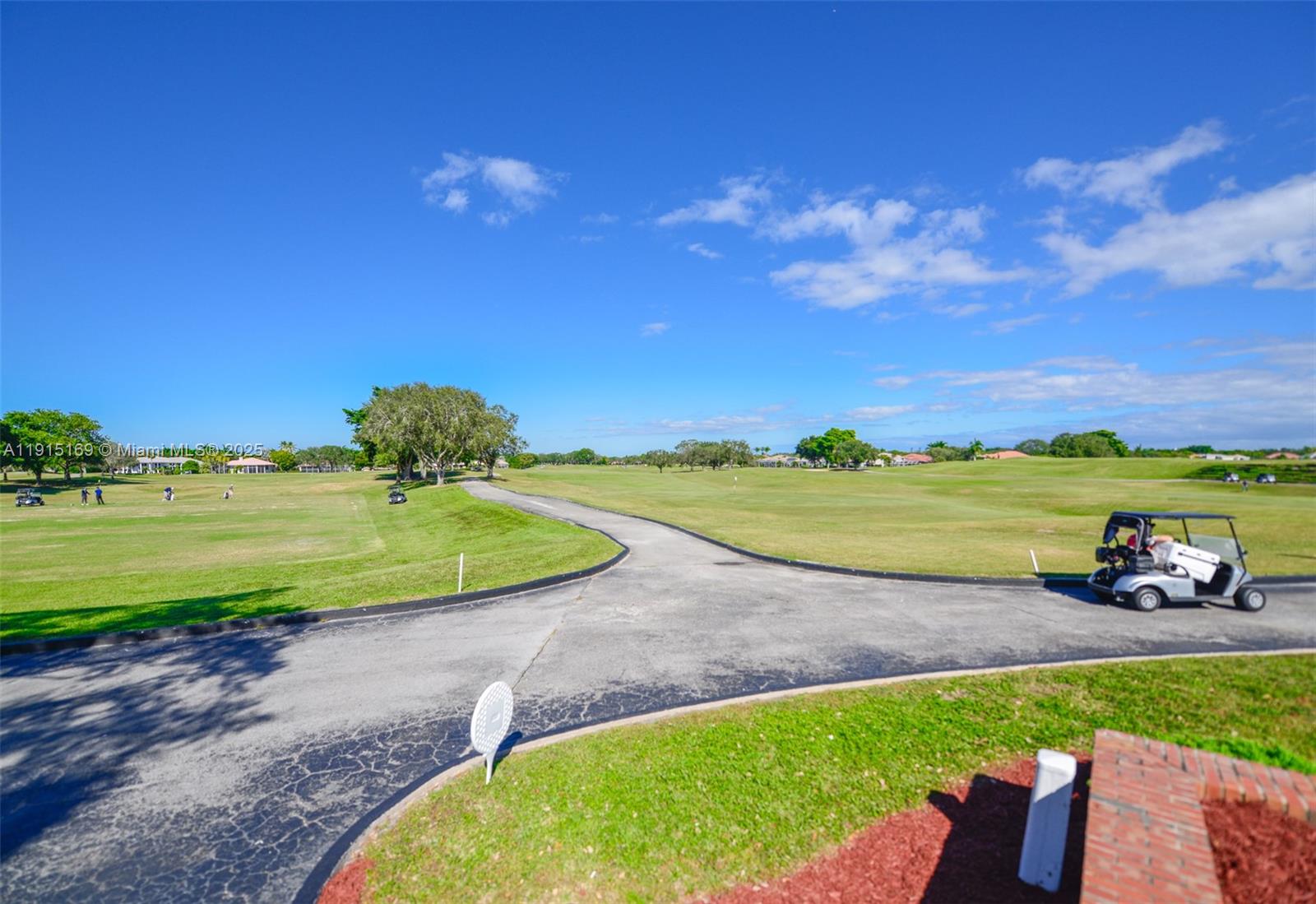 EAGLE POINT - Residential