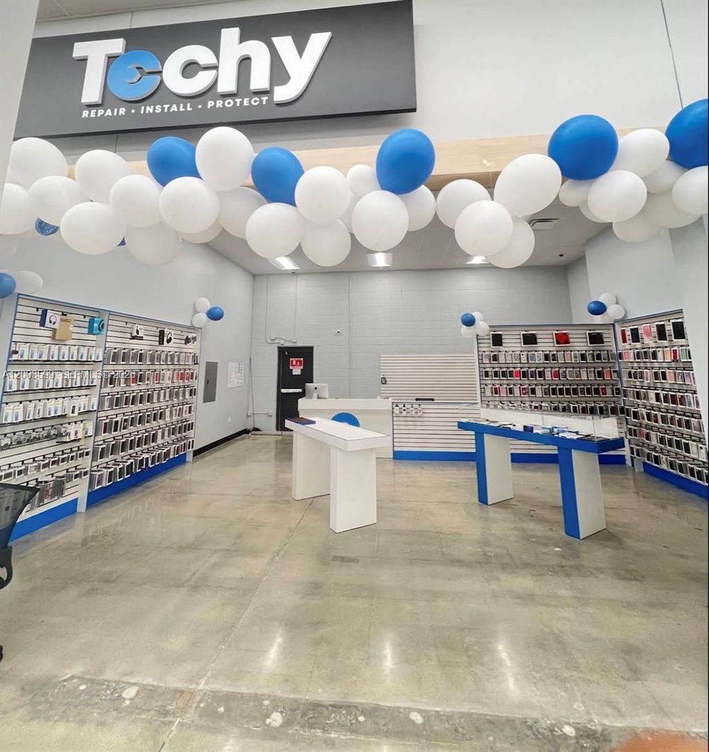 Photo of 1800 S University Dr, Miramar, FL 33025 (MLS # A12003599)