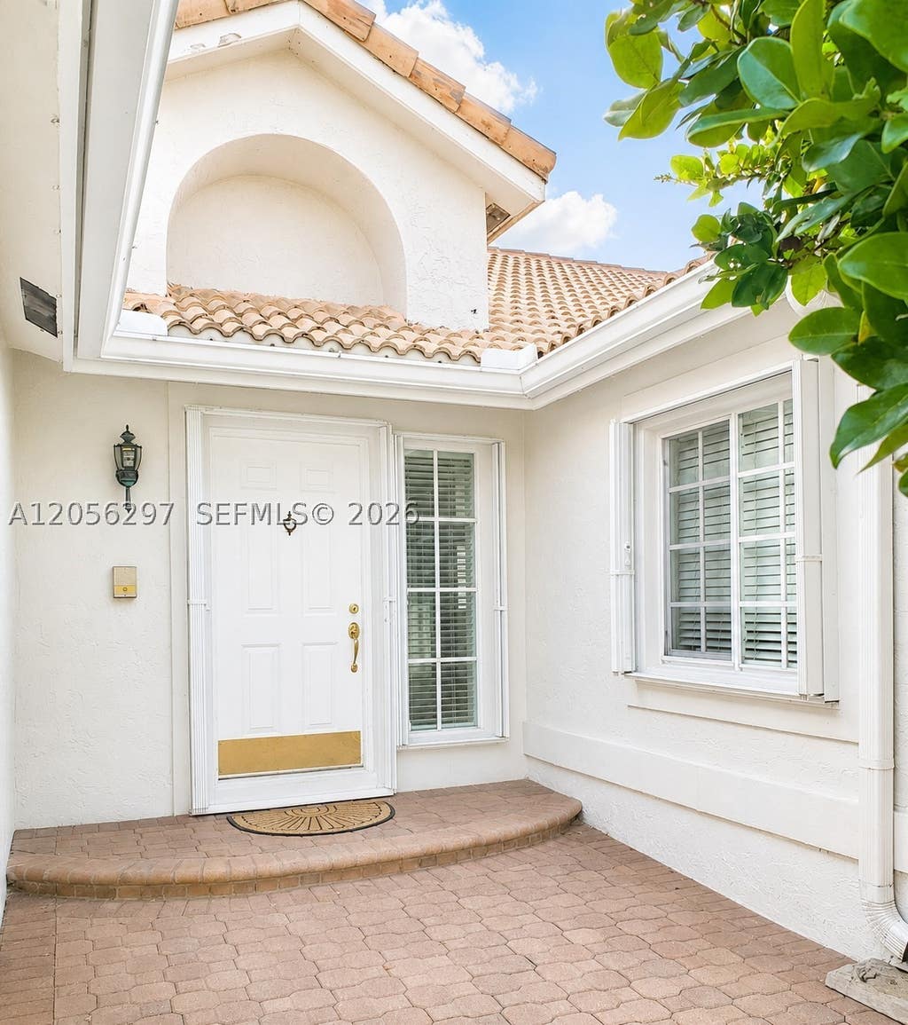 Photo of 569 Spinnaker #0, Weston, FL 33326 (MLS # A12056297)