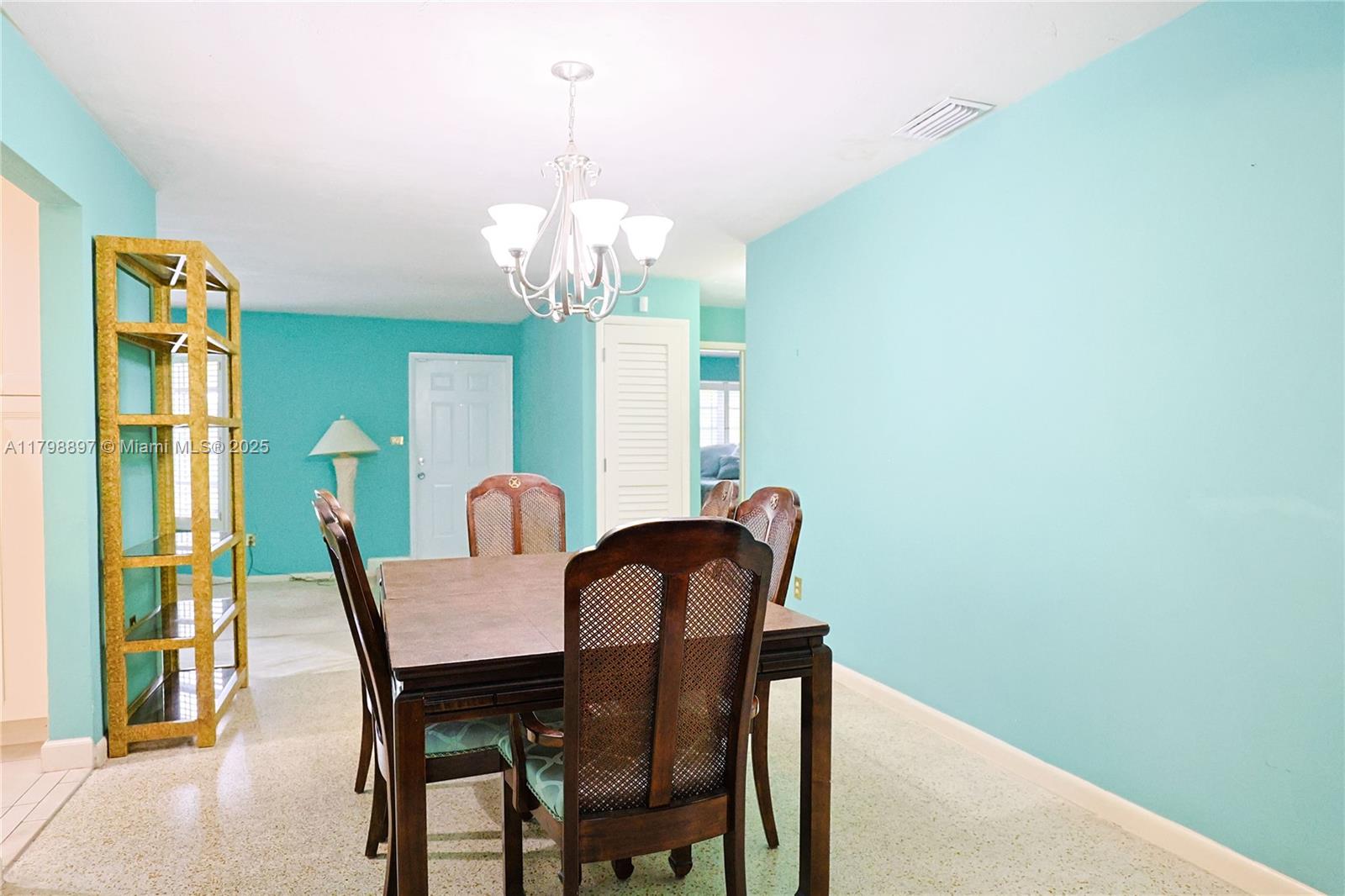 KENDALE SEC 4 - Residential