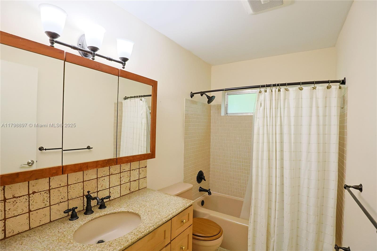 KENDALE SEC 4 - Residential