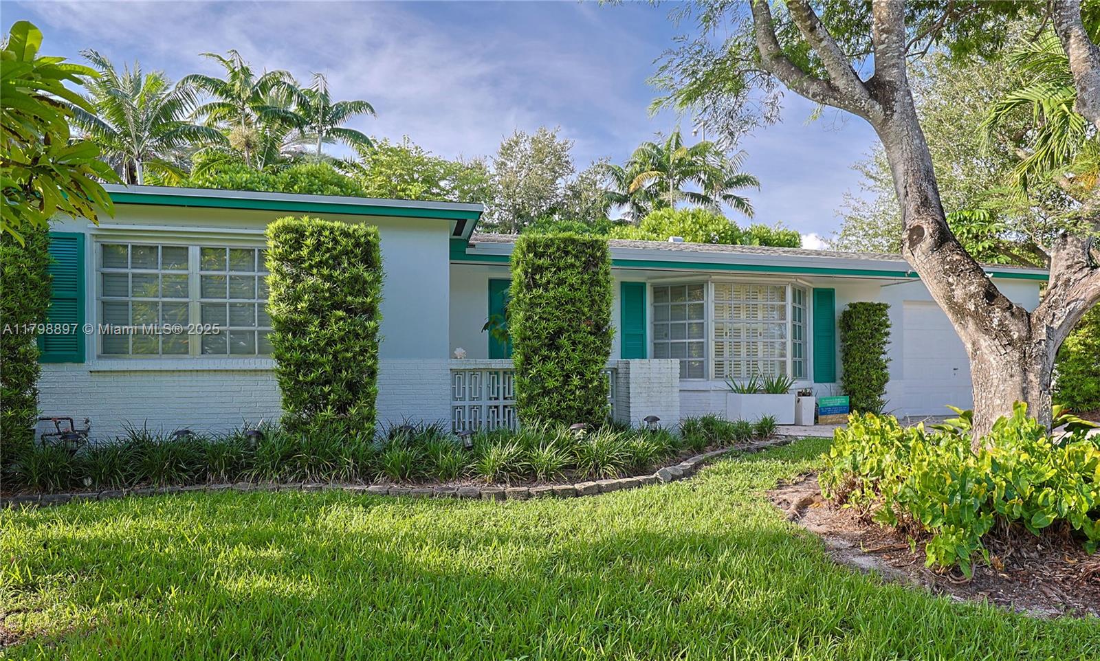 KENDALE SEC 4 - Residential