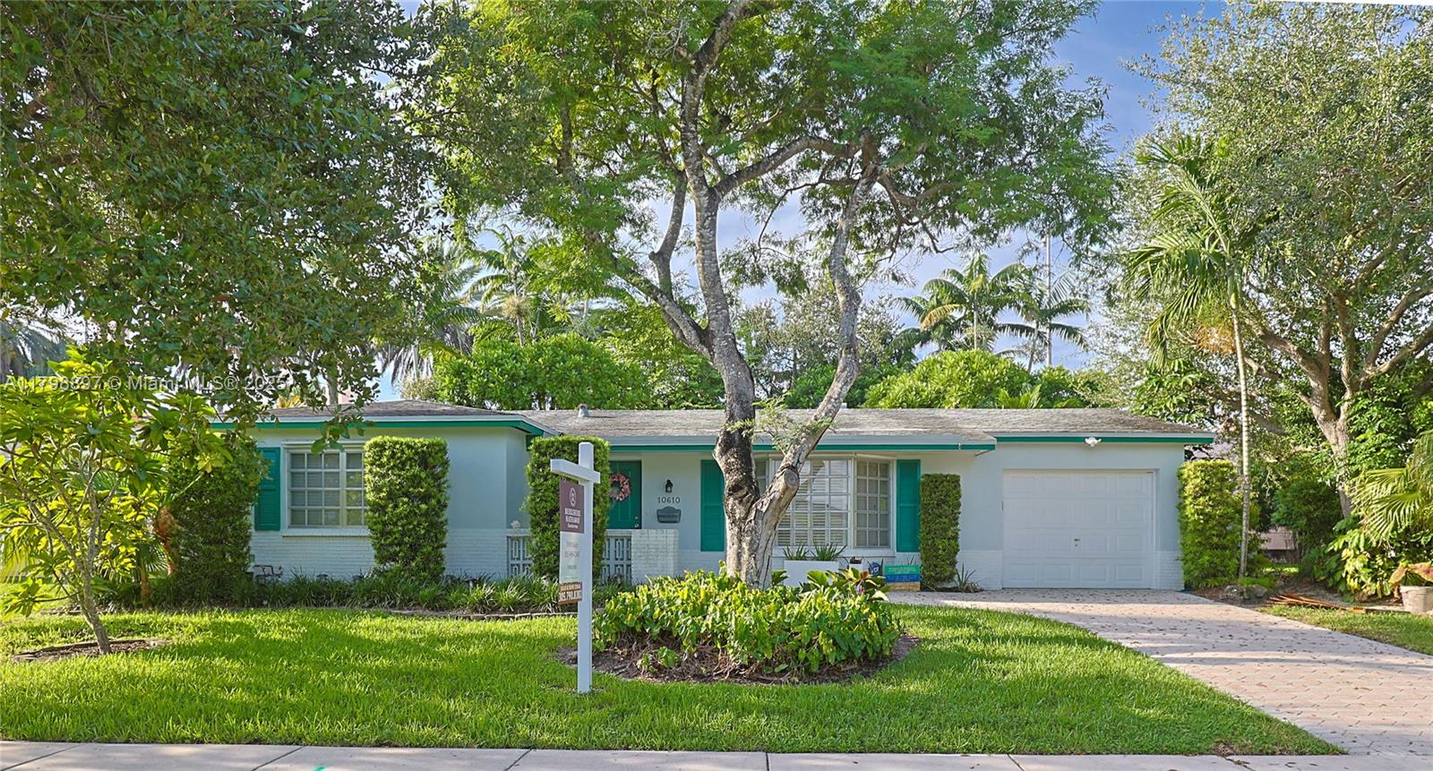 KENDALE SEC 4 - Residential