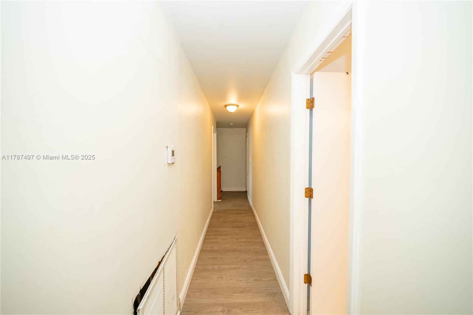 LAUDERDALE - Residential