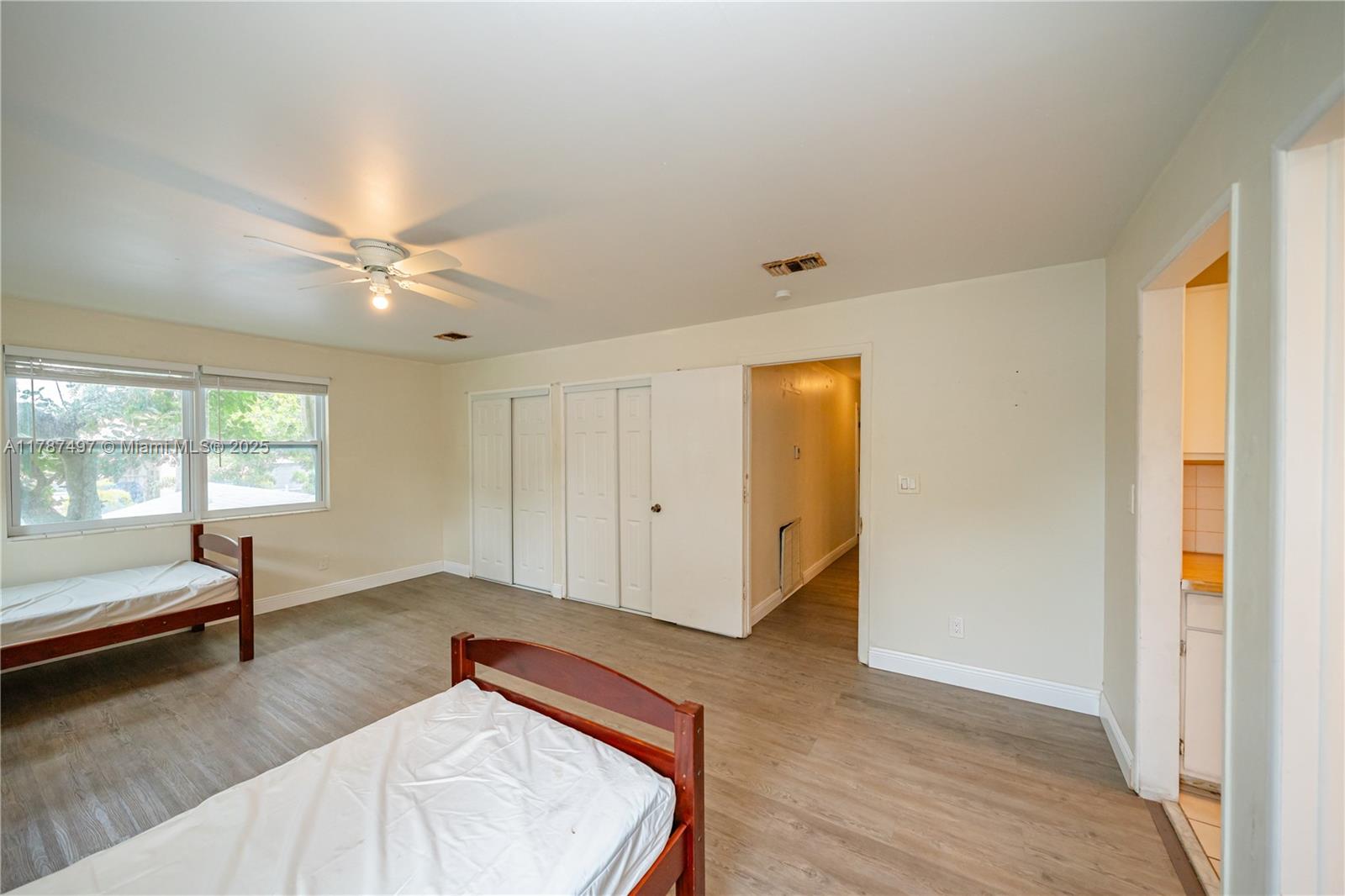 LAUDERDALE - Residential