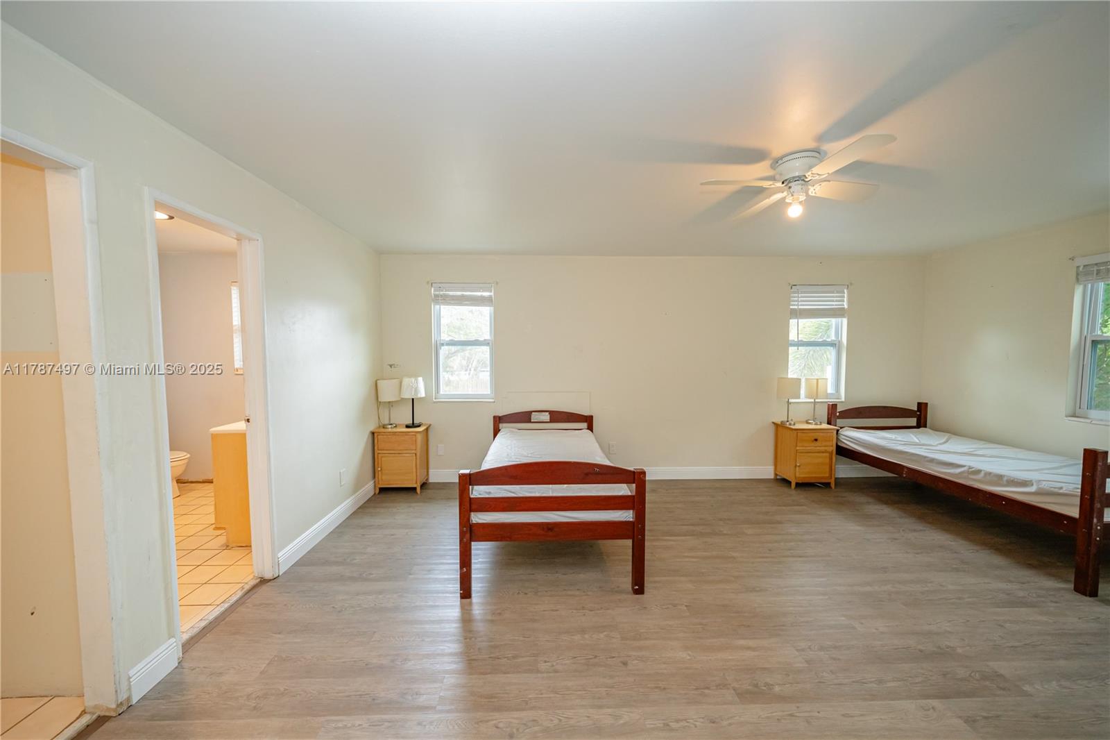 LAUDERDALE - Residential
