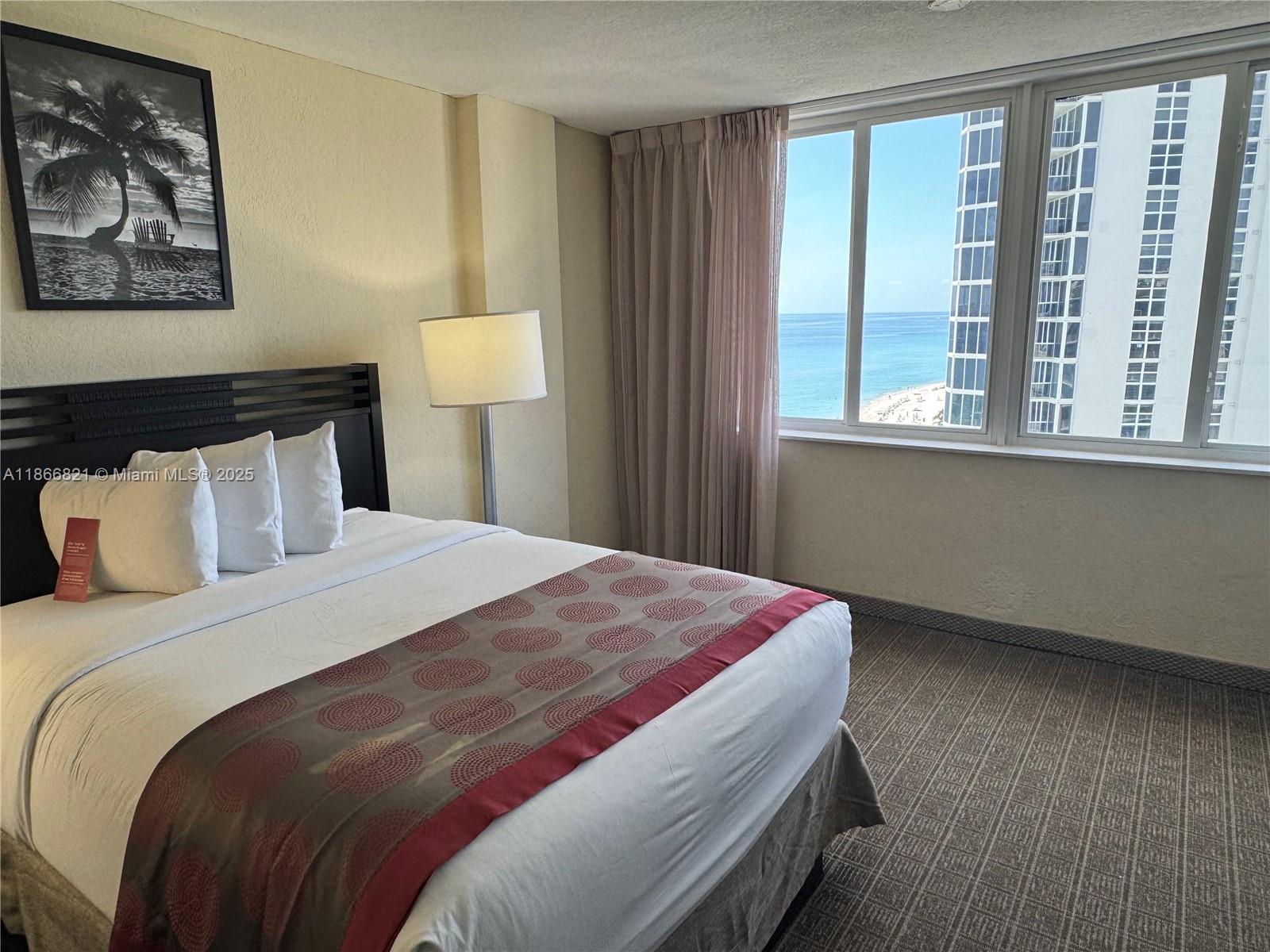 THE AVENTURA BEACH CLUB C - Residential