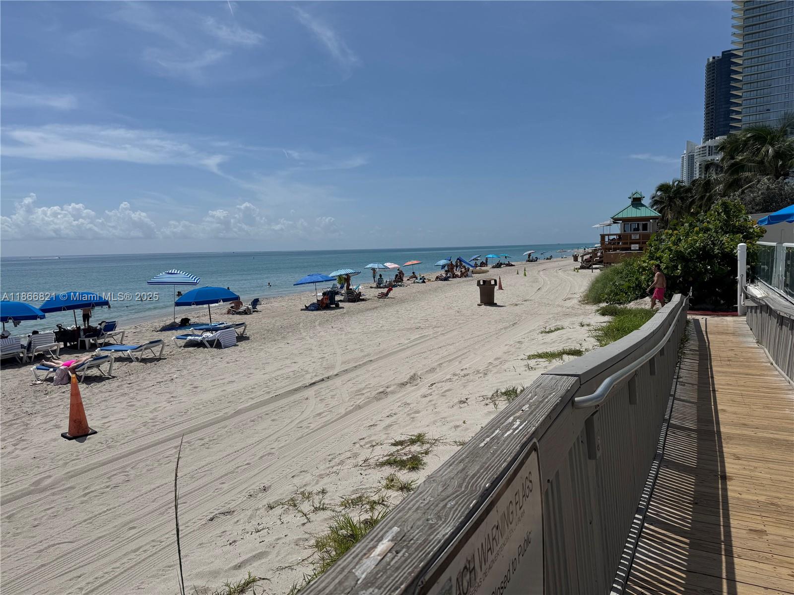 THE AVENTURA BEACH CLUB C - Residential