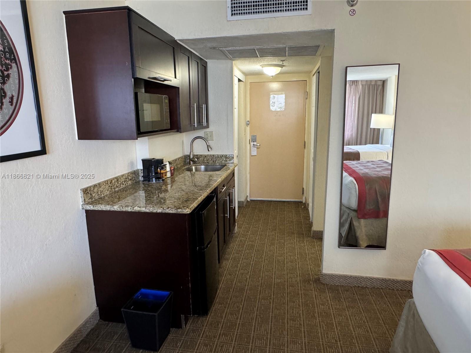 THE AVENTURA BEACH CLUB C - Residential