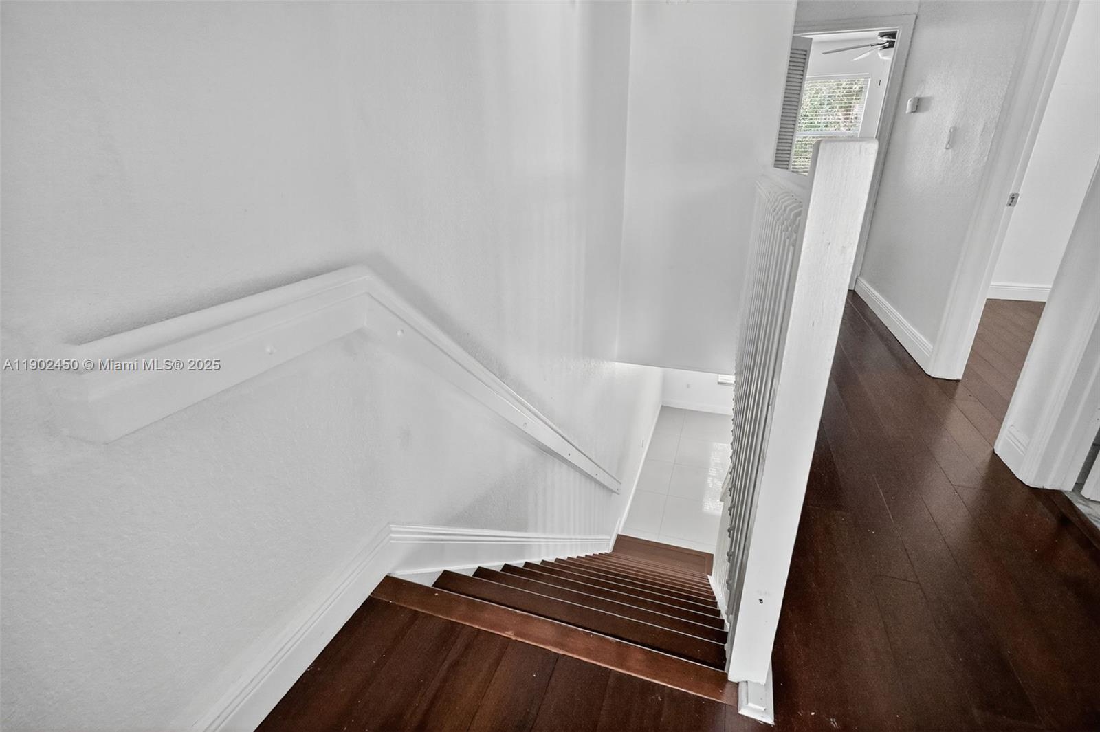 MELROSE POINT CONDO - Residential