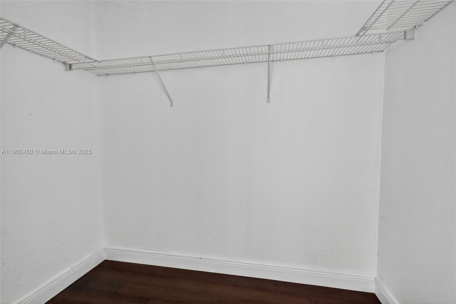 MELROSE POINT CONDO - Residential