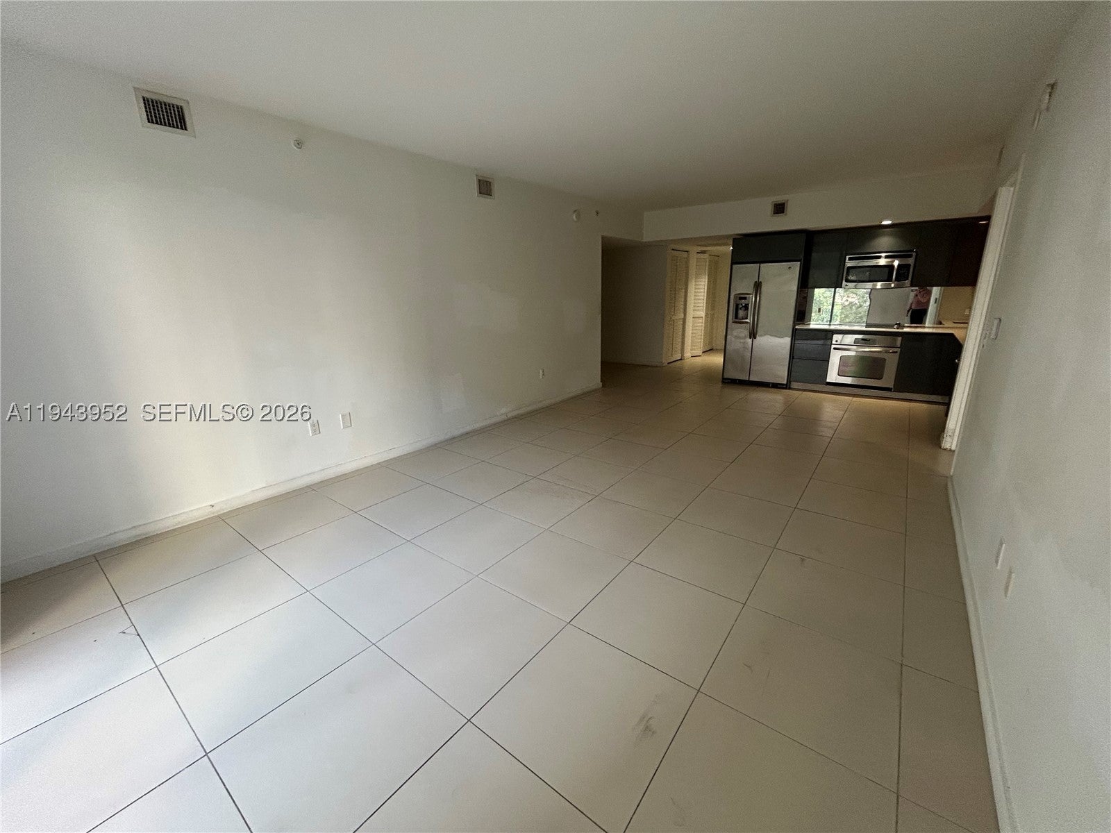 31 SE 6th St 407