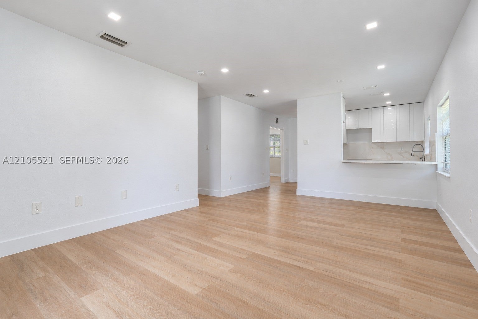 2276 NW 81st St