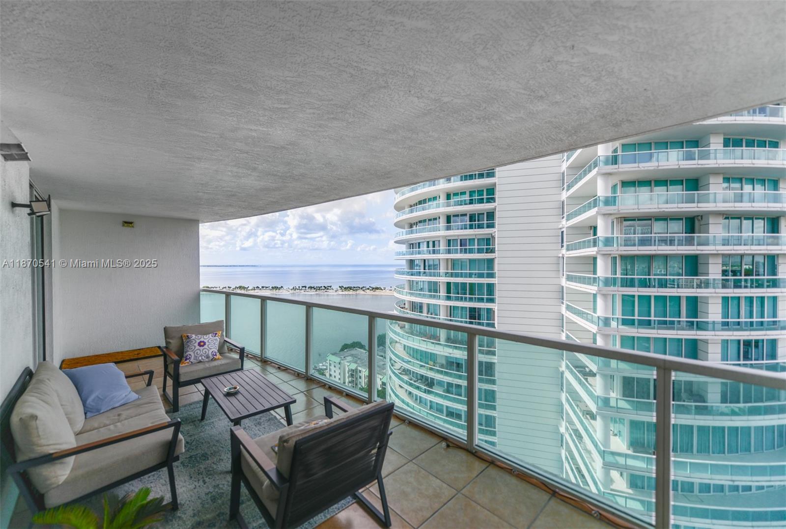 SKYLINE ON BRICKELL CONDO - Residential