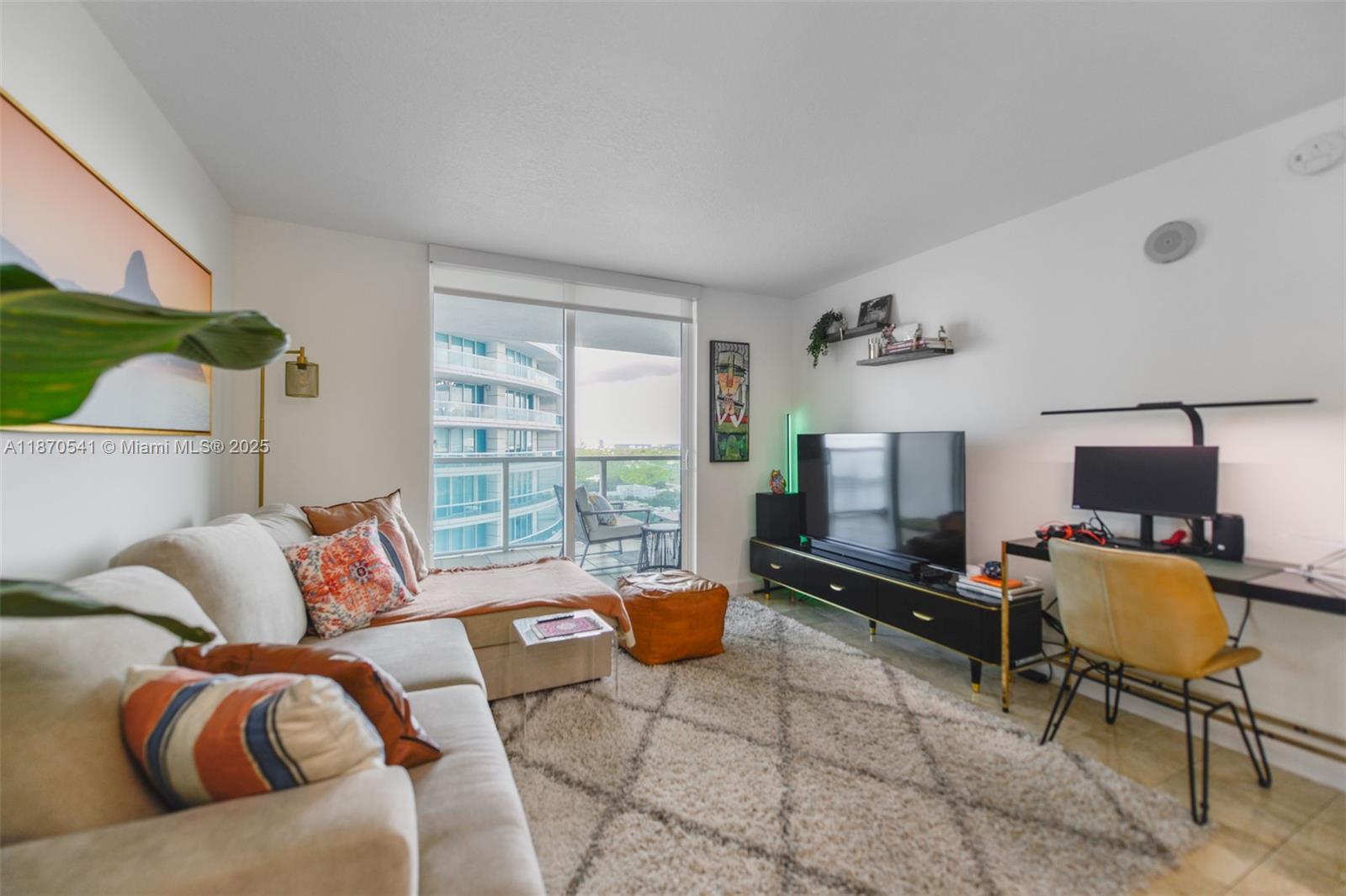 2101 Brickell Ave 2009