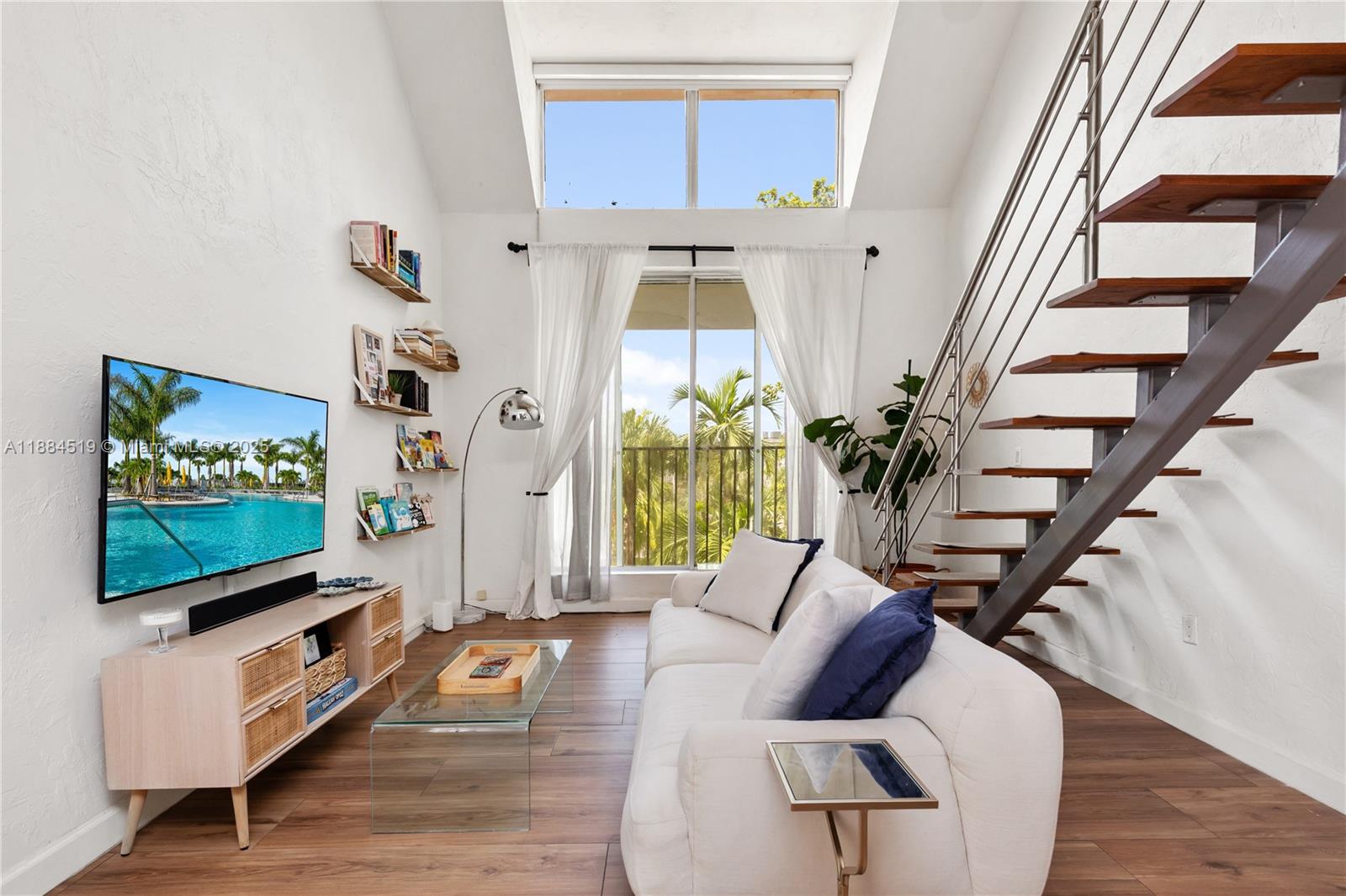 DADELAND GROVE CONDO - Residential