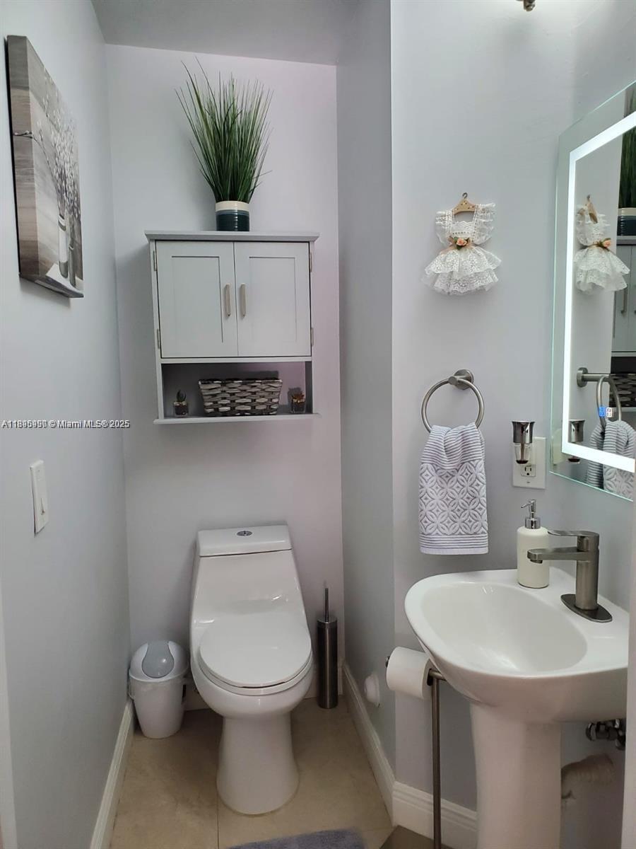 FOREST LAKES GARDENS SEC - Residential Lease