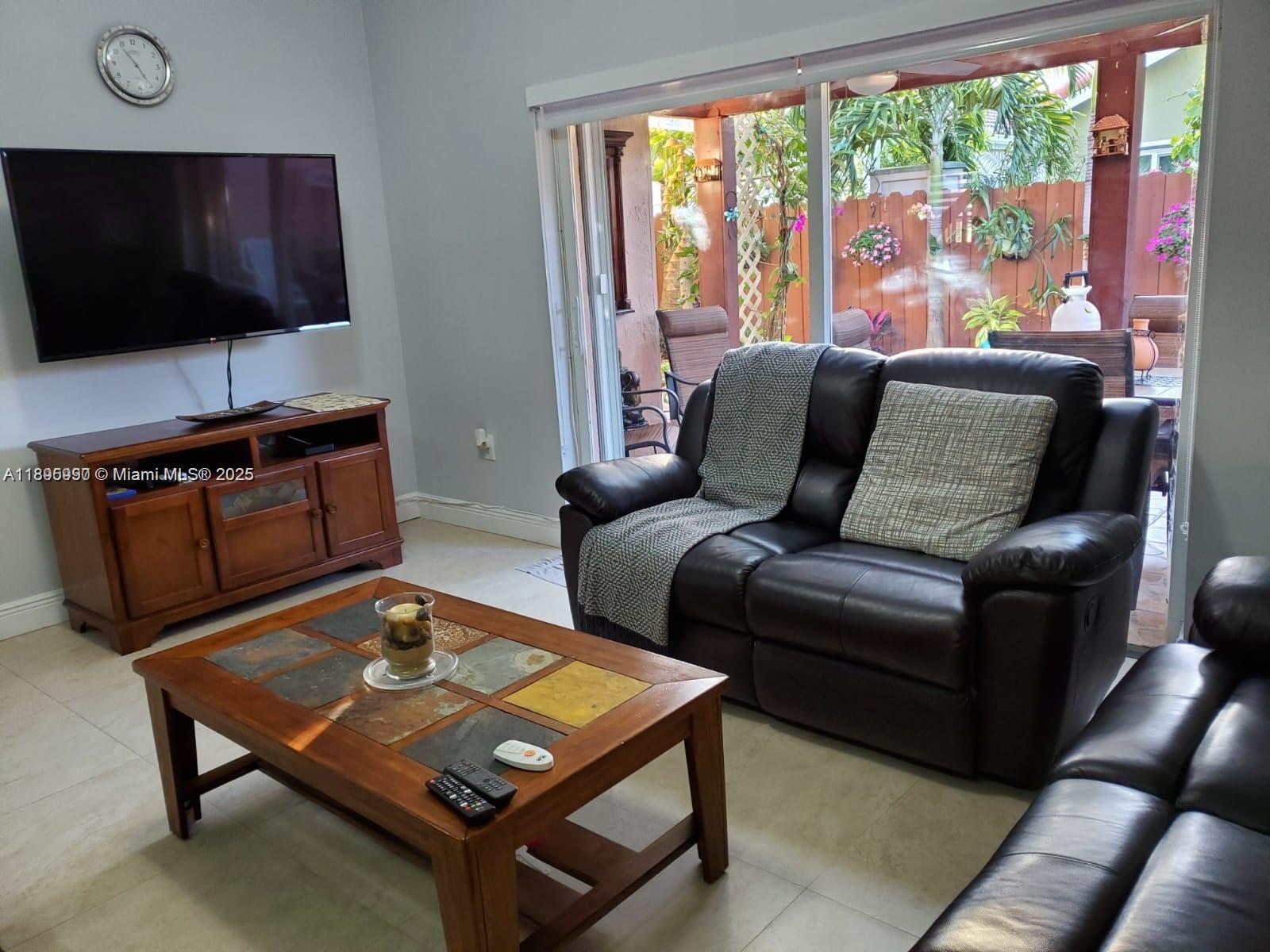 FOREST LAKES GARDENS SEC - Residential Lease