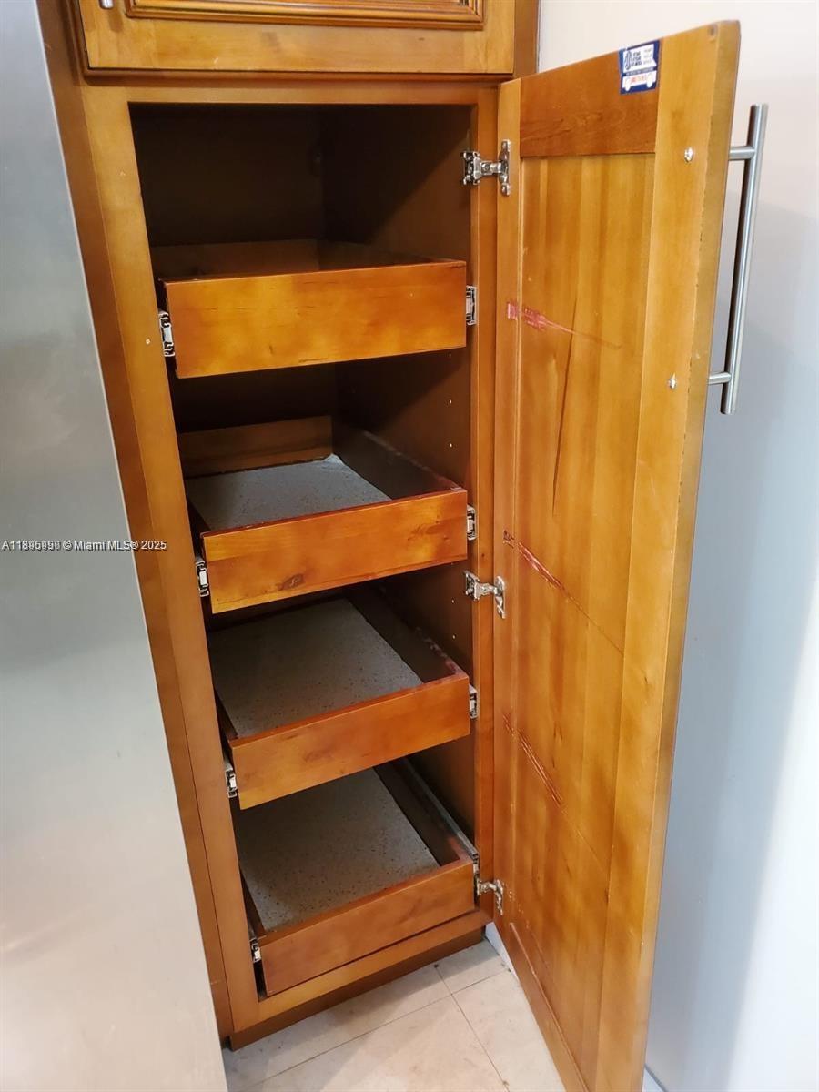 FOREST LAKES GARDENS SEC - Residential Lease