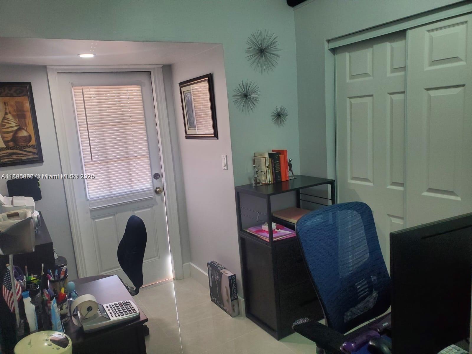 FOREST LAKES GARDENS SEC - Residential Lease