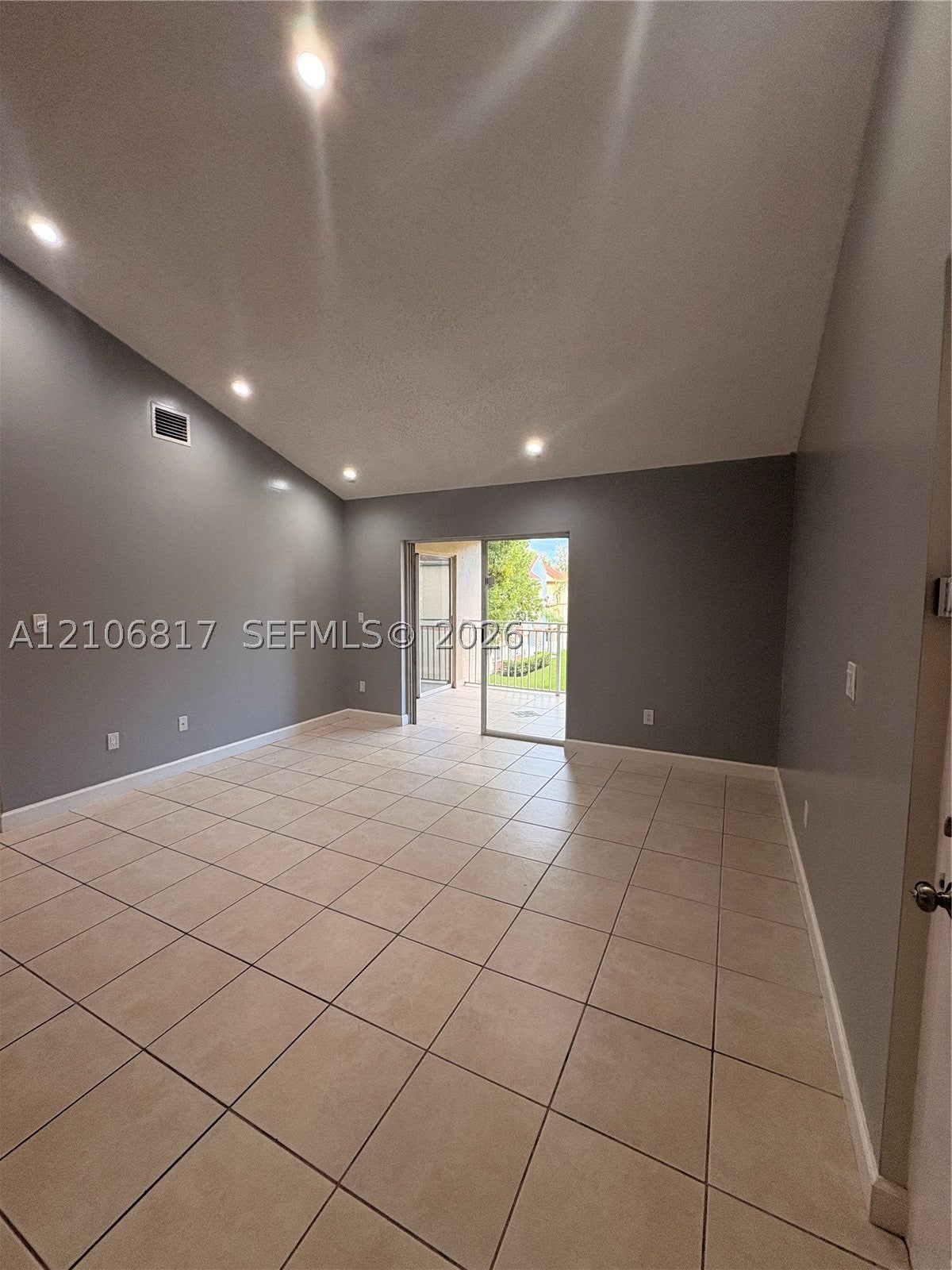 18850 NW 57th Ave 306