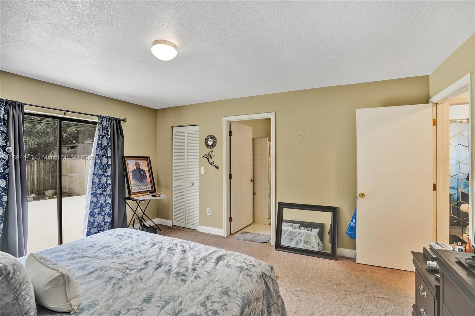 REDLANDS EDGE - Residential