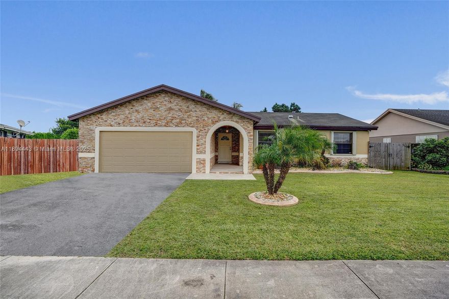 Beautifully maintained 3-bedroom, 2-bath single-family home located in the quiet Redlands Edge community of Homestead. This spacious one-story residence features over 1,400 sq ft of living area, an open-concept layout, tile floors, and a modern kitchen with plenty of cabinet space. Enjoy outdoor living with a large backyard, below-ground pool, and covered patio—perfect for entertaining family and friends. The property sits on an oversized lot with driveway parking and a one-car garage. Conveniently located near schools, parks, and major highways.