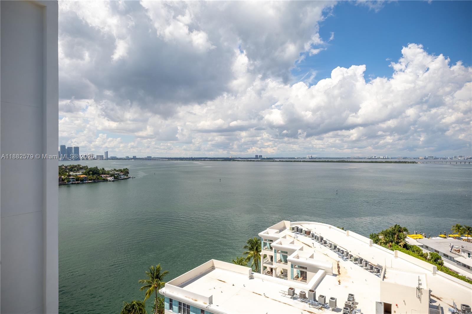 BELLE ISLE - Residential