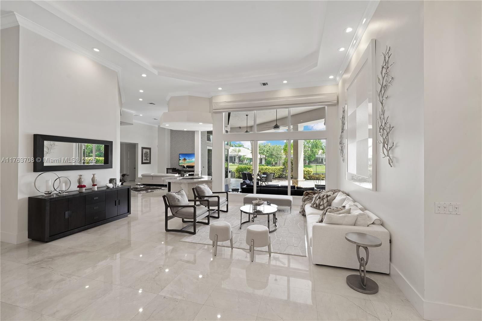 SECTOR 7 - - Residential Lease