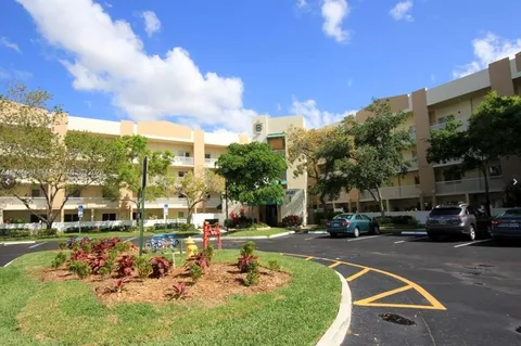 9587 Weldon Cir Unit B203, Tamarac, FL 33321 - MLS#: A11746561