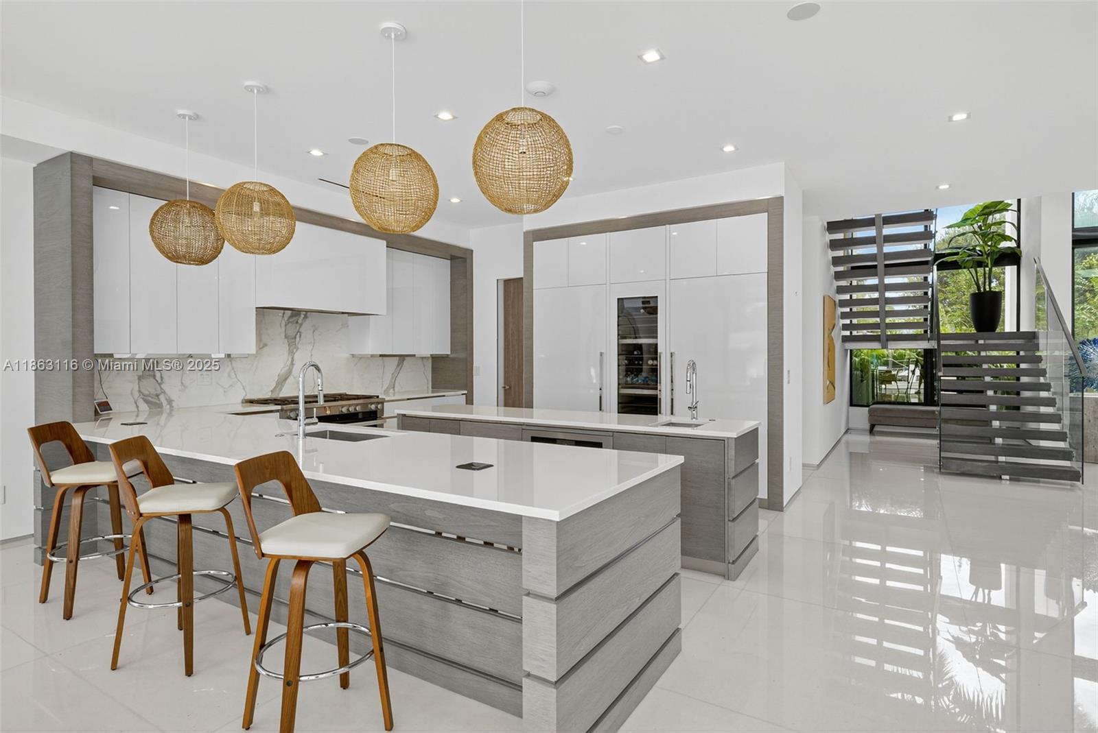 Las Olas Isles - Residential
