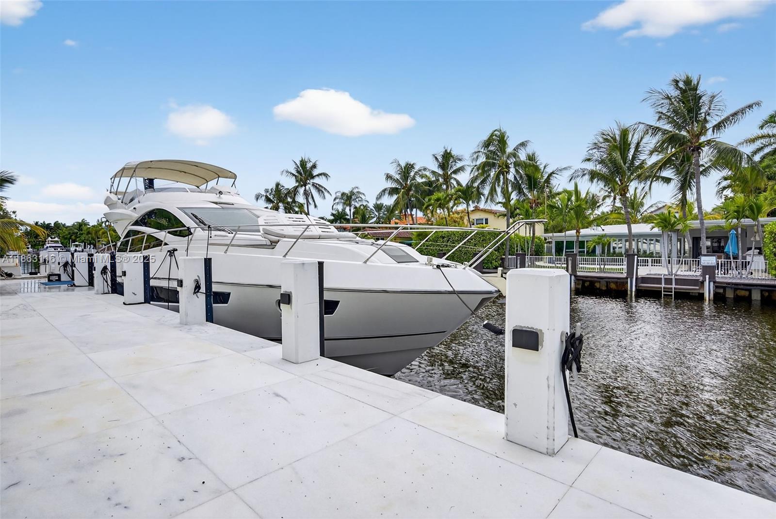 Las Olas Isles - Residential