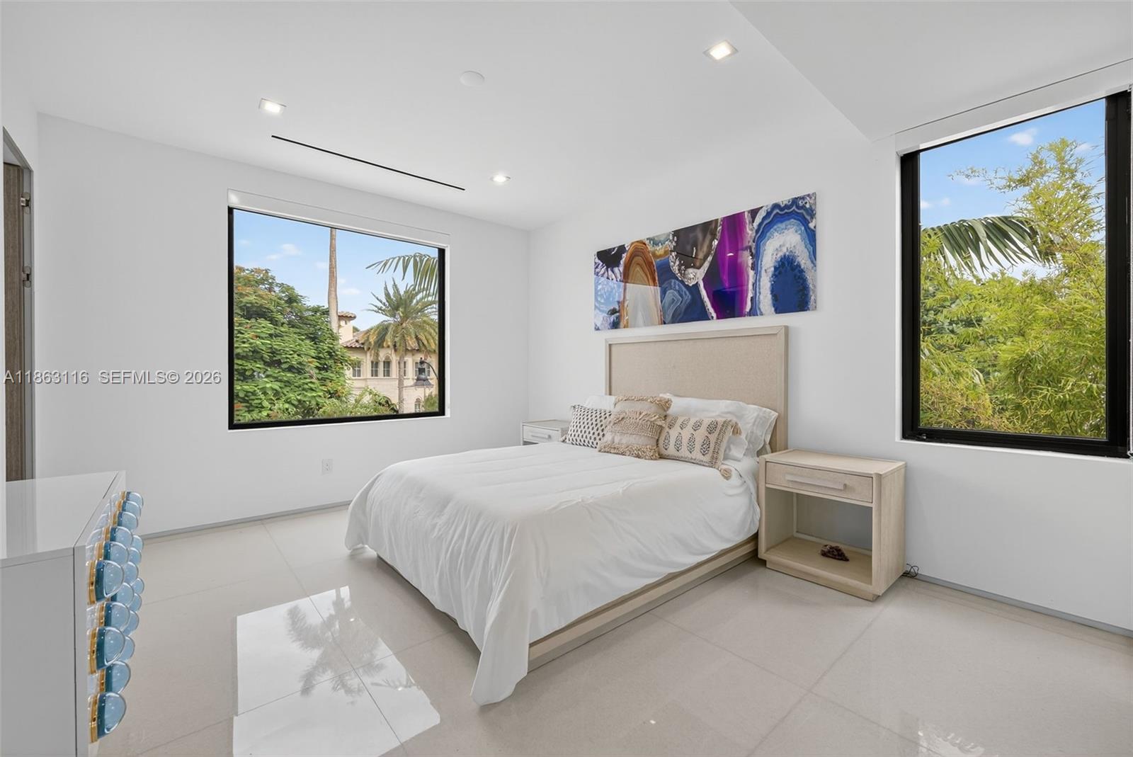 Las Olas Isles - Residential